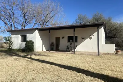 Image de Tranquil, romantic casita  just minutes from Tubac, Az.