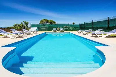 Image de Maison de vacances avec climatisation, Wifi, piscine privée, Tv, terrasse, vue panoramique