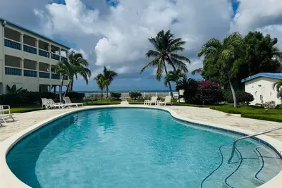 Image de Paradise Gem, ground floor on Simpson Bay Beach!