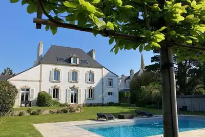 Image de Domaine du Douet piscine 7chbrs 5 salles de bain