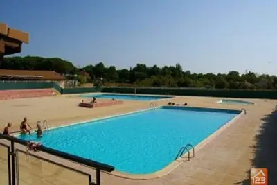 Image de Maison 5 pièces avec piscine, près de la plage, idéal pour familles, à Vendres