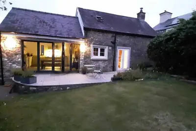 Image de Pass the Keys | Beautiful Cottage with Castle Views near Llandeilo