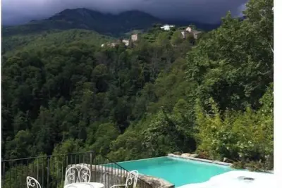 Image de Gîte dominant deux vallées, dans un parc avec spa, piscine, trampoline barbecue