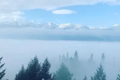 Image de Mountain Vista Home in town