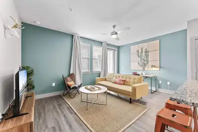 Image de Airy 1br luxe suite close to Downtown w/ fast WiFi