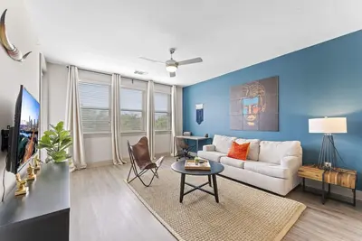 Image de Serene 1br luxe suite close to Downtown w/ fast WiFi