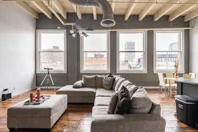Image de * Newly Listed * 1br Luxury Downtown Loft
