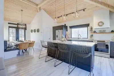 Image de Bord du lac Lovering - Spa - Chic Shack