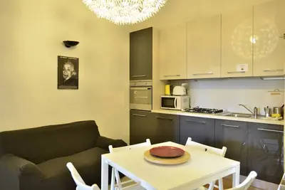 Image de Pitti Three - Deux Chambres Appartement, Couchages 4