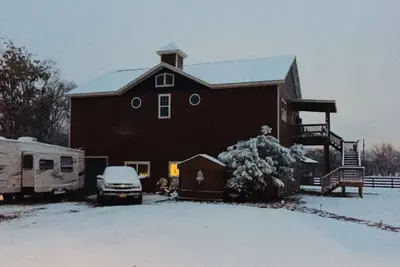 Image de Beautiful Barndominium that makes you feel right at home