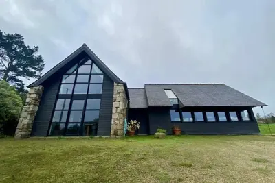 Image de Grand mas avec jardin et vue mer pour 8 personnes
