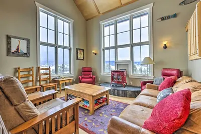 Image de Granby Home: Stunning Mountain & Lake Views!