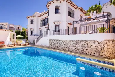 Image de Villa Ventura, piscine privée, 8 p