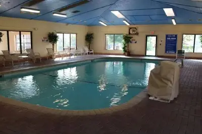 Image de Gated Resort in Branson Woods - Activities galore.