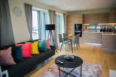 Image de Thames Two Bedroom Apartment In Woolwich