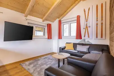 Image de Chalet with 3 Bedrooms & Sauna
