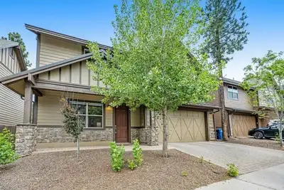 Image de Gorgeous Presidio in the Pines home with many upgrades & comforts for your stay