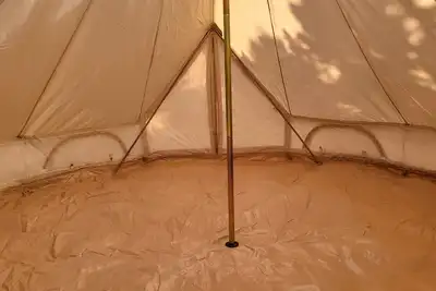 Image de Spacious Canvas Glamping Bell Tent