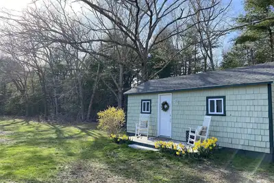 Image de Cozy Coastal Cottage in Charlestown, Ri