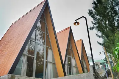 Image de Azana Essence Selo Boyolali