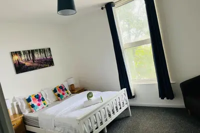 Image de Stunning 2-Bed House in Chatham