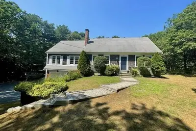 Image de Spacious Eastham Getaway--5 minutes from Beach