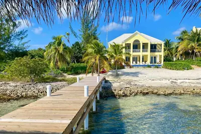 Image de Hidden Treasure by Grand Cayman Villas