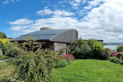 Image de Villa d'architecte avec vue fantastique sur la mer, Locquirec