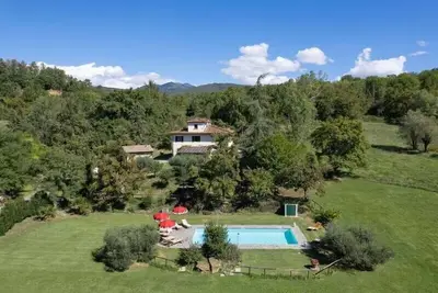 Image de Maison de vacances Terranuova Bracciolini pour 1 - 10 personnes avec 5 chambres à coucher - Maison d
