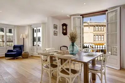 Image de Maison de vacances Ciutadella de Menorca pour 1 - 8 personnes avec 4 chambres à coucher - Maison de