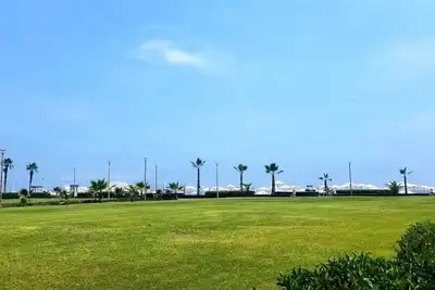 Image de Beach house Coral beach condominium 4 minutes from Asia boulevard