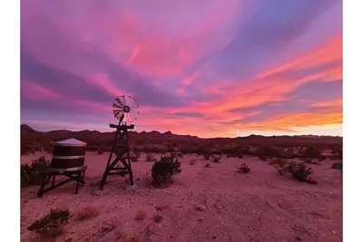 Image de 40 Acres of Solitude: Relax&Explore Near Big Bend