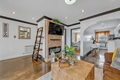 Image de Enjoy New Brooklyn apartment with outdoor patio