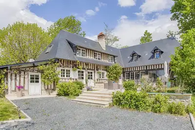 Image de La Mamana - Deauville charming house, 5mn from Deauville center- Swimming pool-Tennis