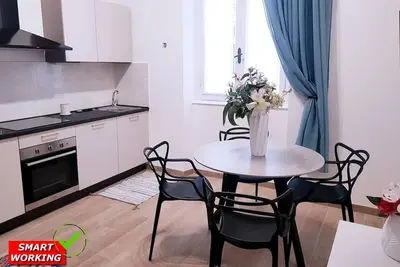 Image de Appartement élégant et charmant au coeur de Gênes