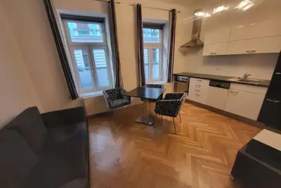 Image de CozyNite Premium Apartment Hundertwasser