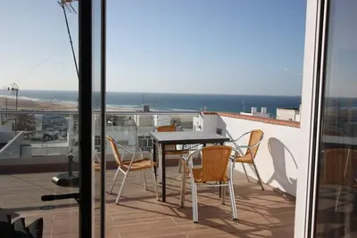 Image de Townhouse with sea view, central and quiet location