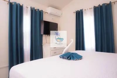 Image de 2br & 2ba Beach and Pool Access, with 24hr Security, Gated Community