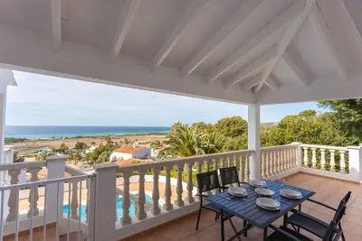 Image de Son Bou Sunset - Deux Chambres Chalet, Couchages 4