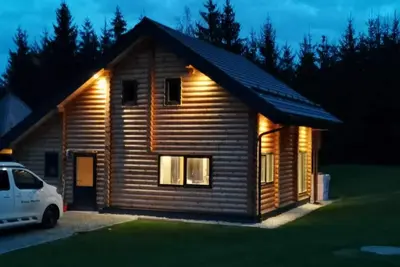 Image de Premium Lodges - Skiing/Hiking - Incl. bed linen etc.