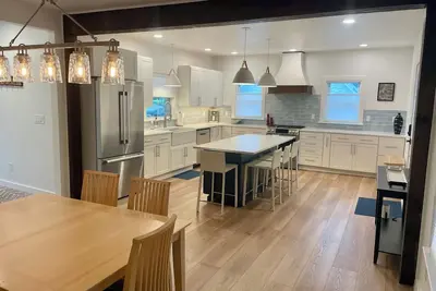 Image de Downtown Wolfeboro! Walk to the lake, restaurants and park