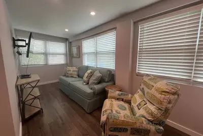 Image de 405. 5 A Lowr 2 Bedroom In Downtown Dunedin