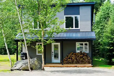 Image de Chalet Ullaakut(spa et poêle à bois)