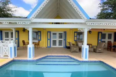 Image de Villa Jade Pearl in Pelican; Sunset Views! !