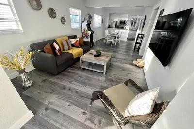 Image de 1727 Nw · Lovely Home in Little Havana