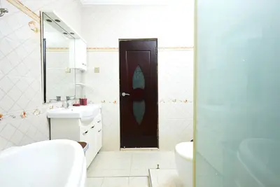 Image de Well appointed 3 bedroom apartment for short stay in Accra🇬🇭