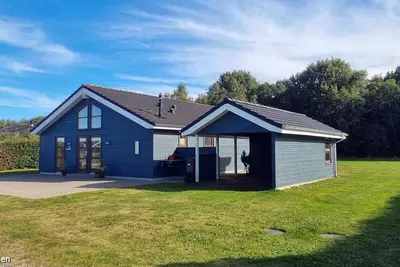 Image de Family-friendly vacation home with comprehensive facilities