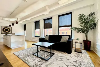 Image de A luxurious, historic loft in the heart of the Old Market
