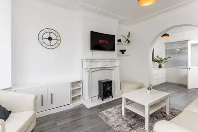 Image de The Empress 2 Bed Terraced House