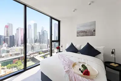 Image de A Comfy 2br Apt Near Melbourne Central, City Views